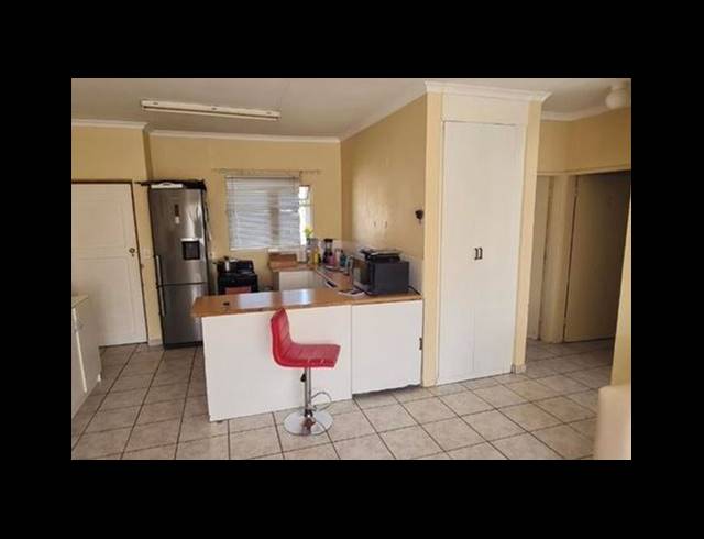 2 BEDROOM TOWNHOUSE FOR SALE IN NORKEM PARK
